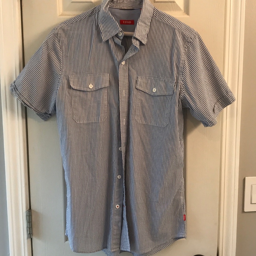 IZOD S men’s casual striped button down.